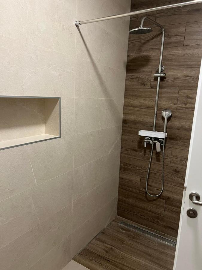 Lilly Lux Apartment Bijeljina Bagian luar foto